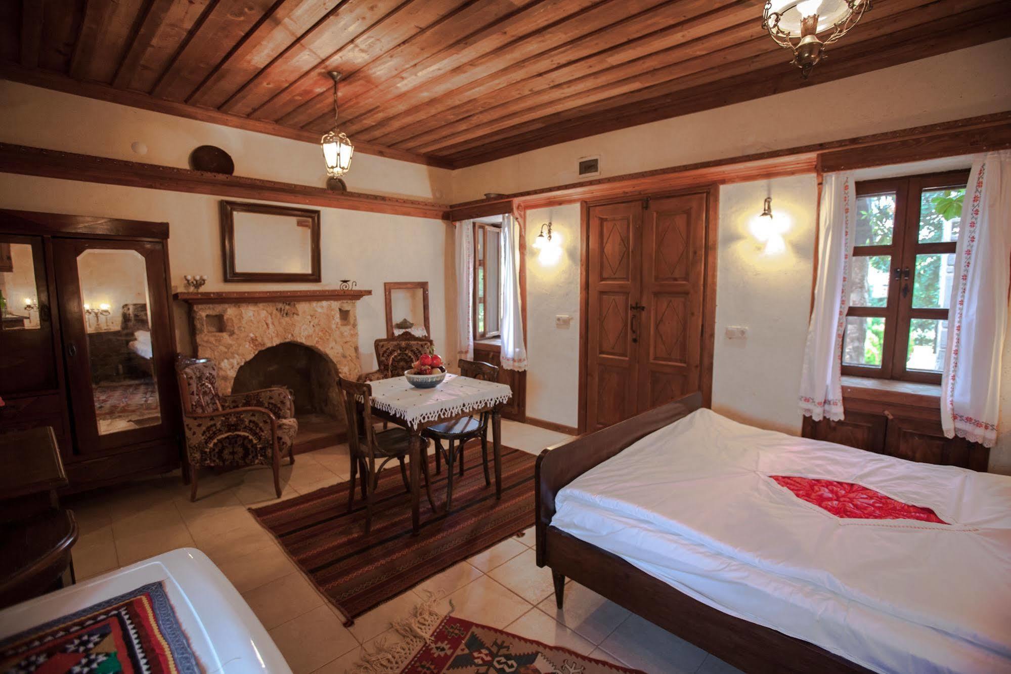 Hoyran Wedre Country Houses Davazlar Exterior photo